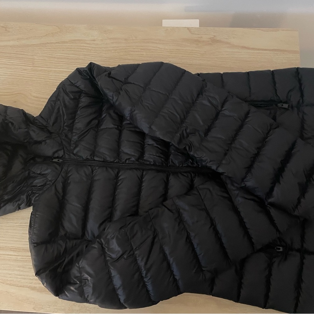 Aritzia Babaton Foundation Puffer